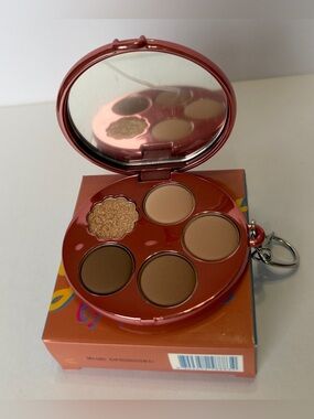 Fwee Pocket Eyeshadow Palette EP04 Salty Caramel